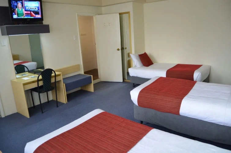 Premium Triple room