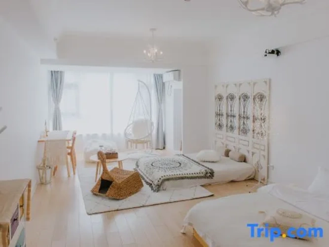 Luxury Twin Family room