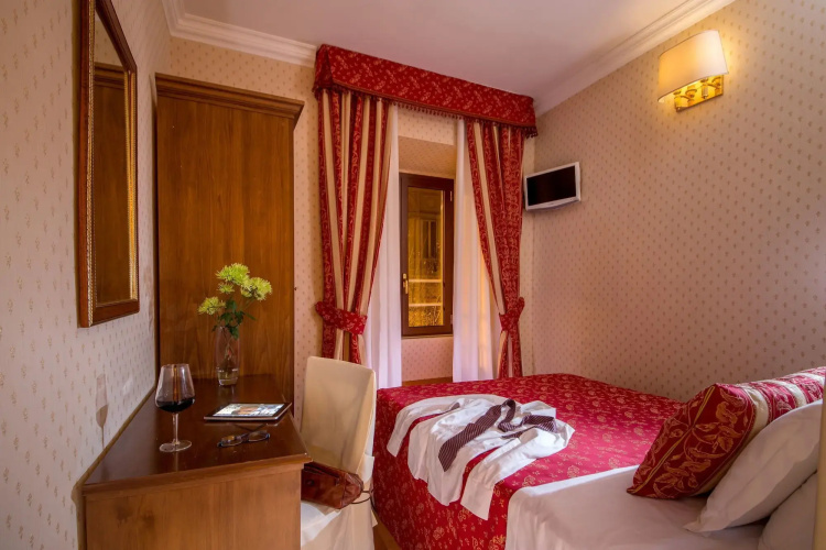 Boncompagni Suite