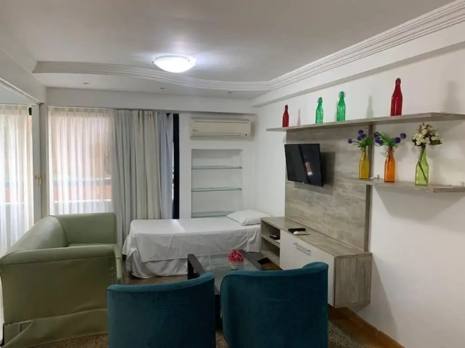 2 Bedrooms Apartment