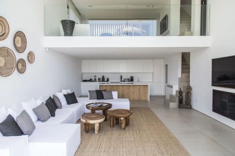 4 Bedrooms Villa with sea view
