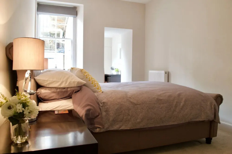 1 Bedroom West End Apartment