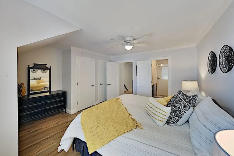 80courts 2 Bedroom Condo — фото 4