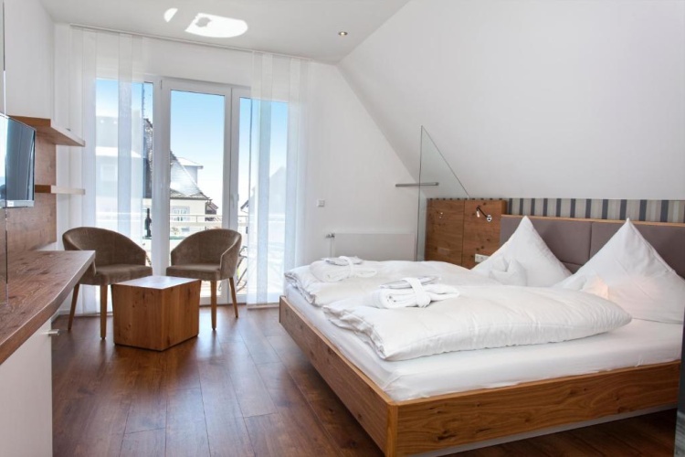 Deluxe Double room with balcony