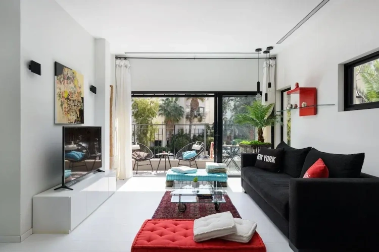 Apartment with balcony