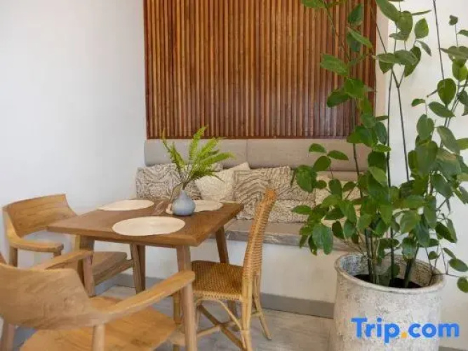 Pani House