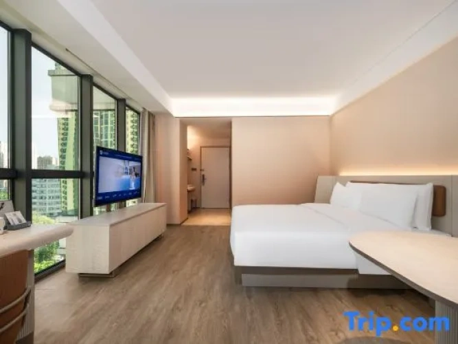 Standard Double room with view