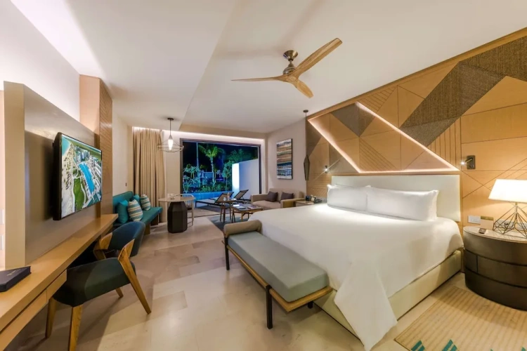 Romance Double Swim-Out Junior Suite with partial ocean view