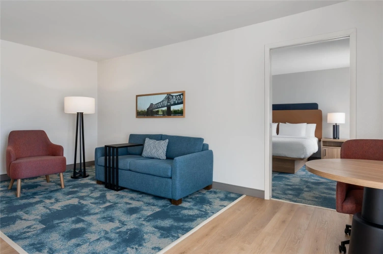 2 Bedrooms Double Suite