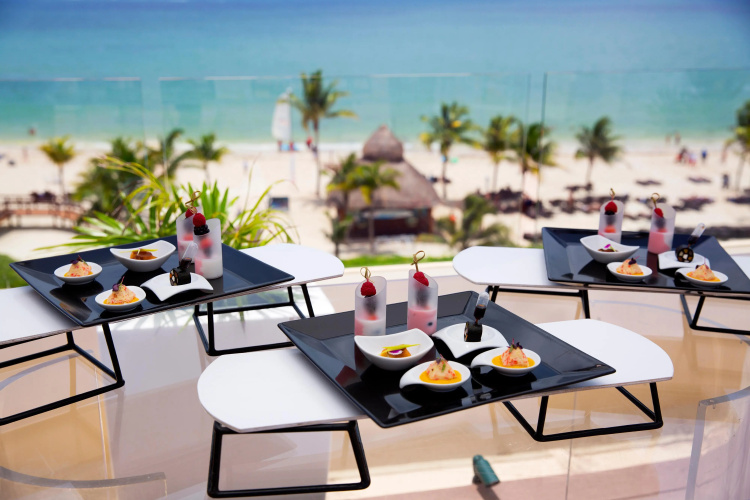 Royalton Riviera Cancun Resort and Spa photo 14