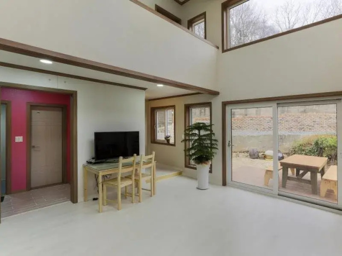Uryhouse Guesthouse