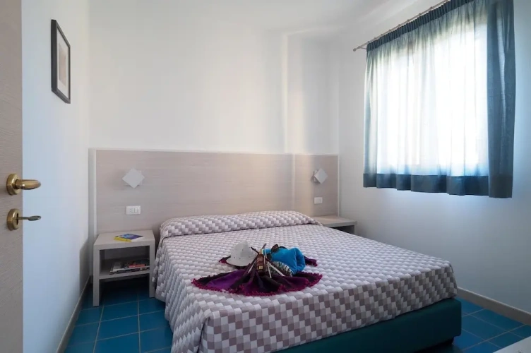 2 Bedrooms Cottage