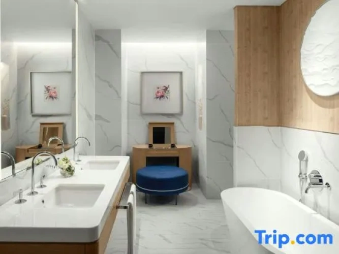 1 Bedroom Double Duplex Suite with balcony and with sea view
