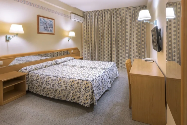 Standard Single room with balcony