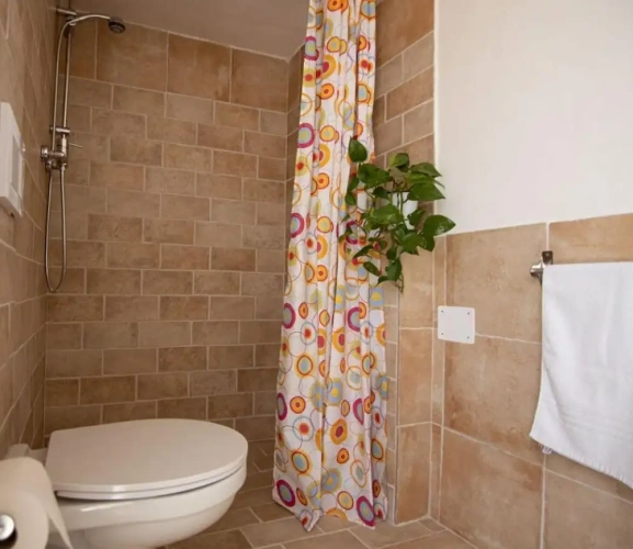 2 Bedrooms Villa