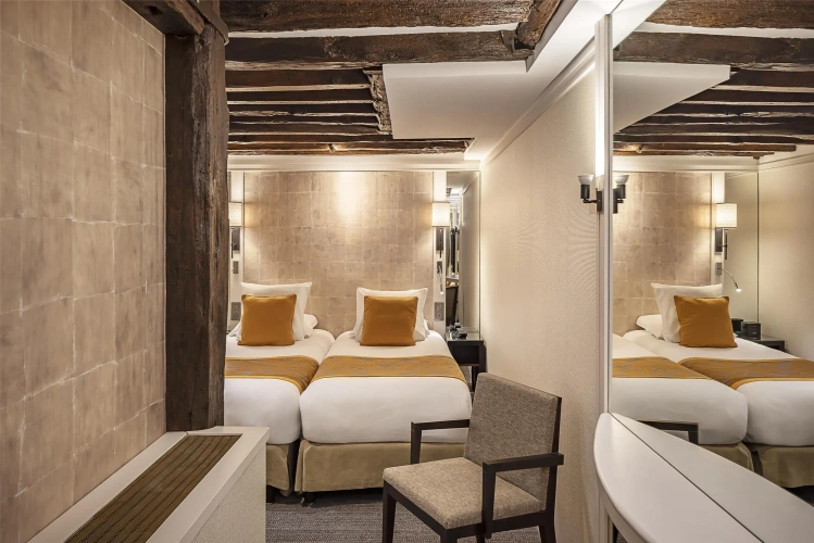 Deluxe Twin room