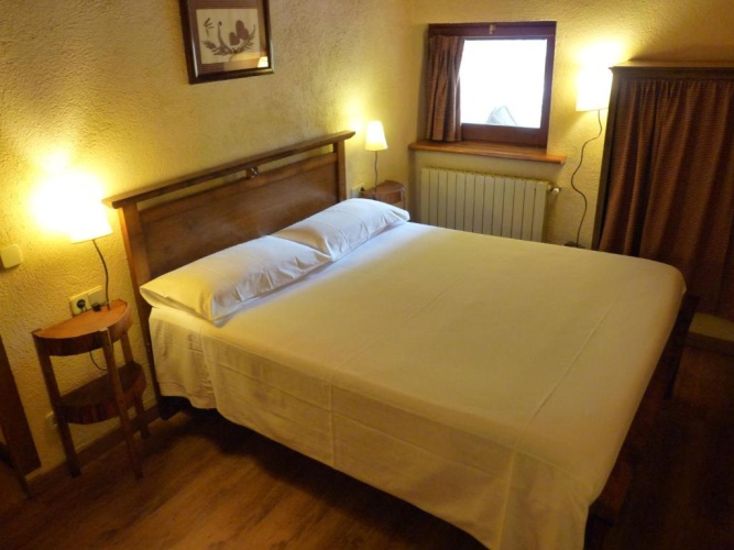 2 Bedrooms Cottage