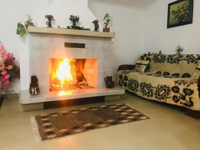 3 Bedrooms Apartment