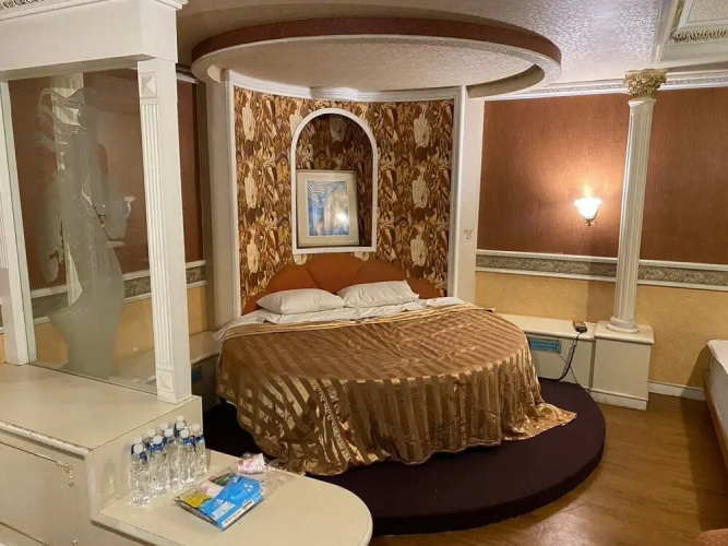 Amazing Golden Hostel
