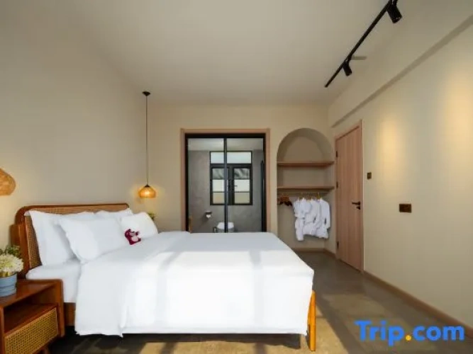 Double Suite with lake view