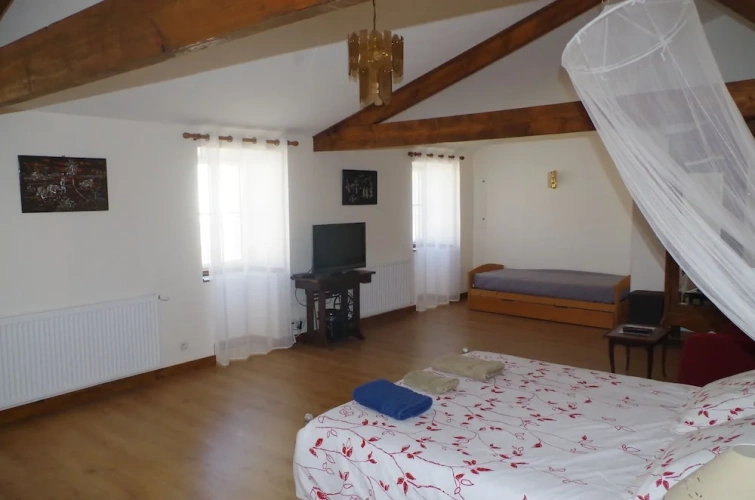 Standard Family room
