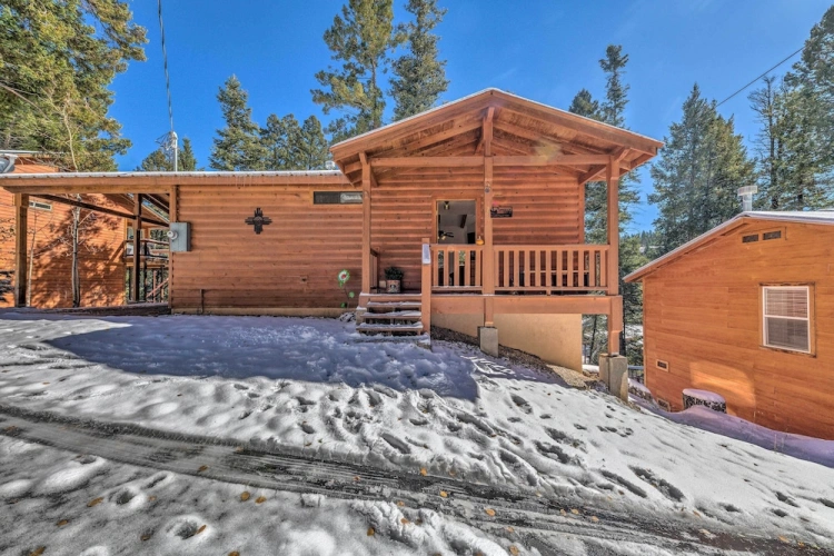 2 Bedrooms Cottage