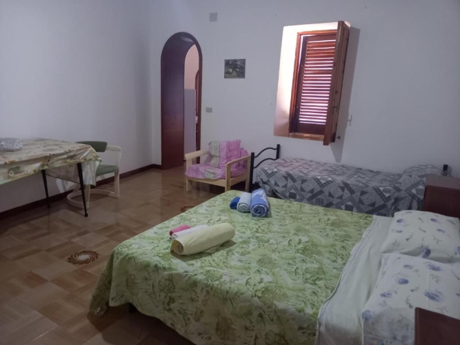 3 Bedrooms Apartment