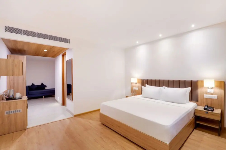 Keys Lite by Lemon Tree Hotels, Urban Square, Udaipur