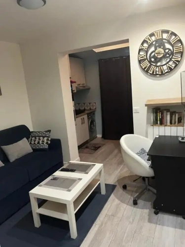 Single Studio