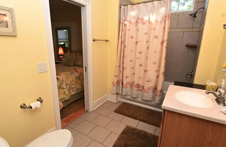 Place To Be - 4 Br Home
