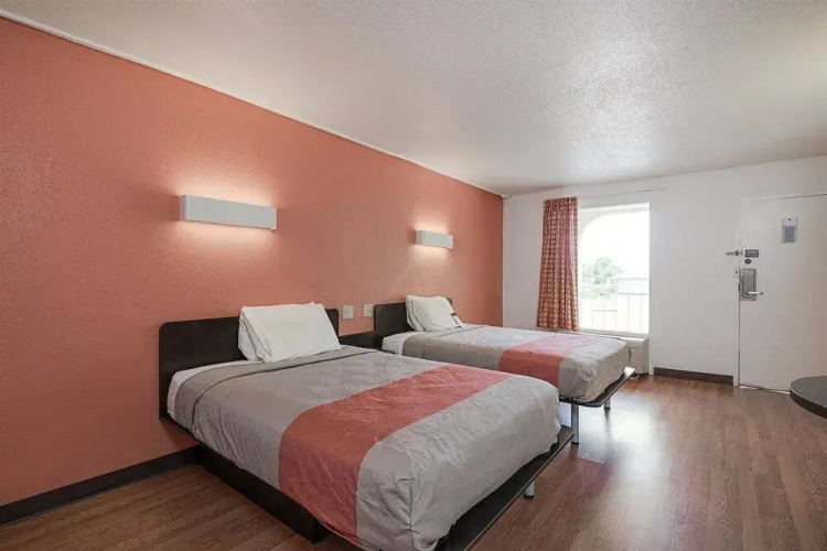 Motel 6 High Point
