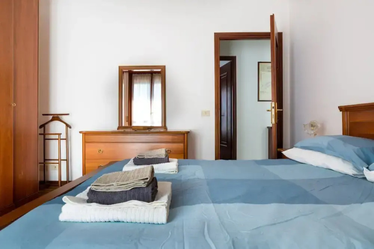 Parma A due passi dall'Ospedale Apartment
