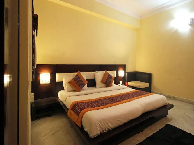 OYO 5106 HKS Residency