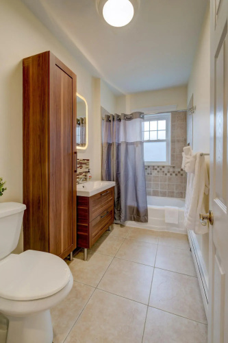 Spacious 2bd/1ba | Free Parking | 3D TOUR