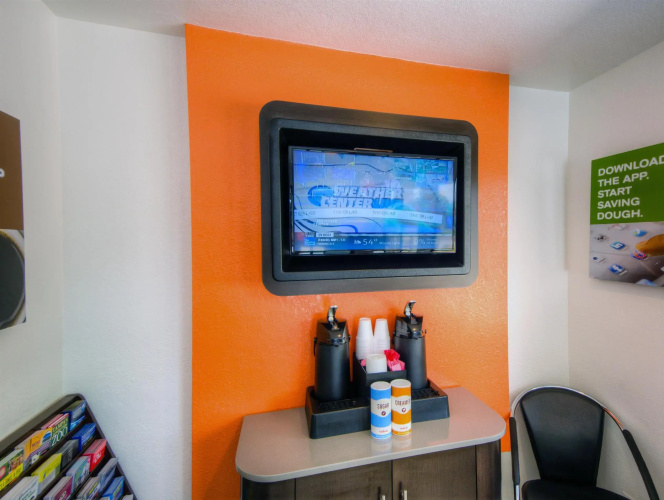 Motel 6 Bradenton, FL