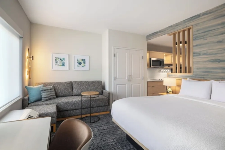 1 Bedroom Double Suite