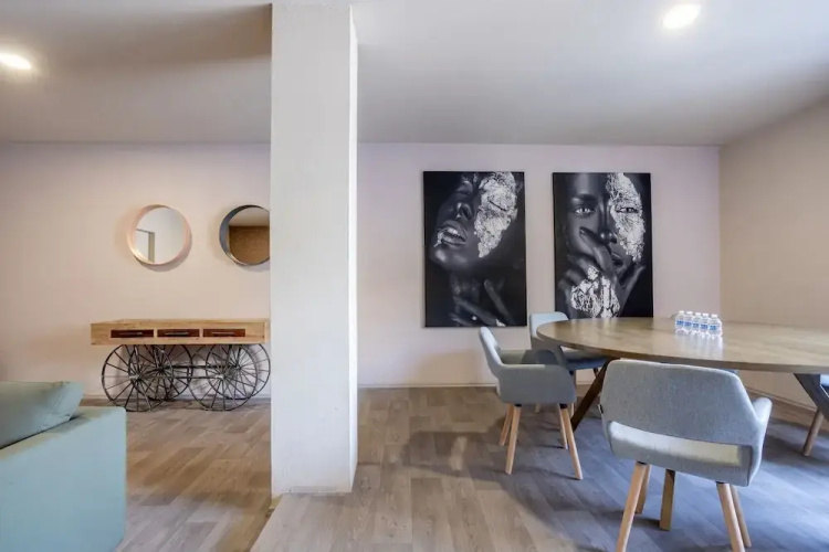 Relax & Recharge in Roma - Elevator - Sleeps 7