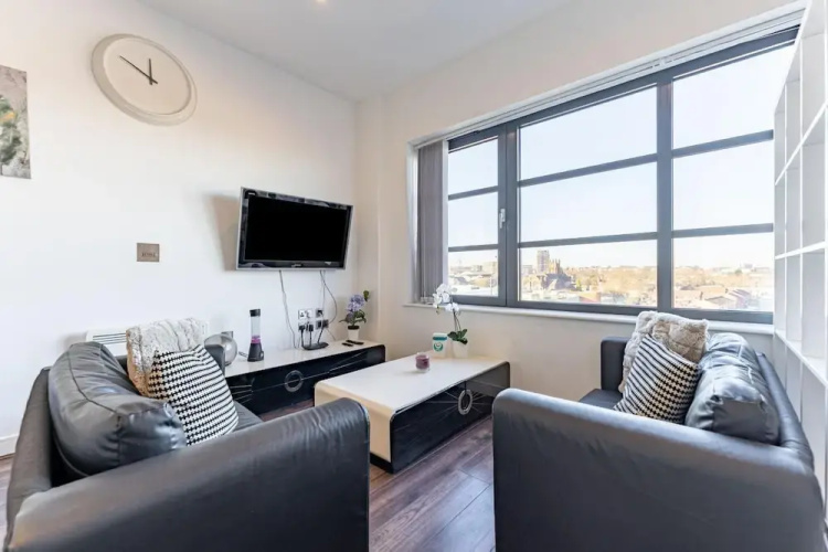 Lavish Loft Conversion - Amazing Location