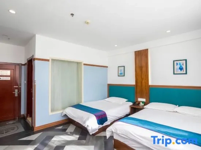 Deluxe Family room