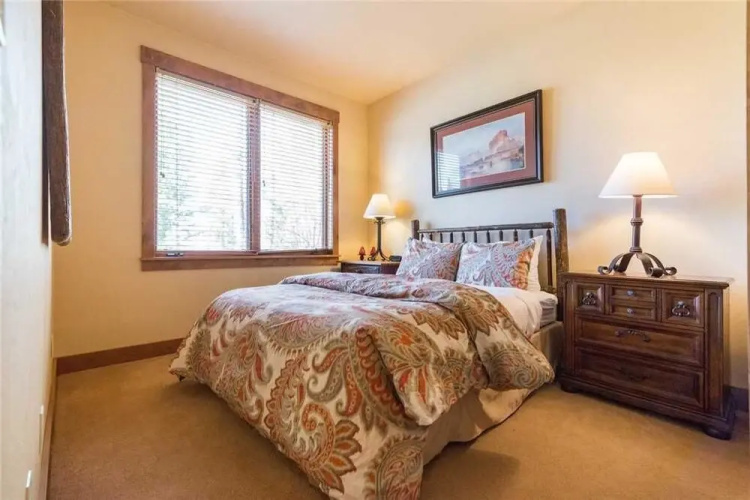 2104 Timberline Lodge, Trappeur's Crossing Apartment 2