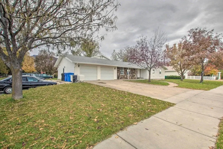North Logan Studio, Walk to Utah State Campus!