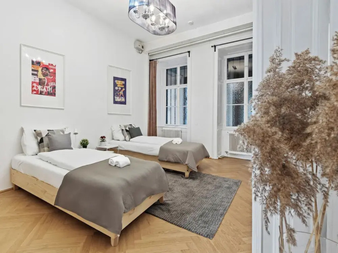 MICE&MEN Serviced Apartment City Center
