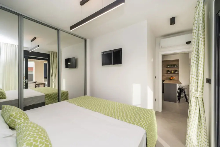 Luxury villas Joy