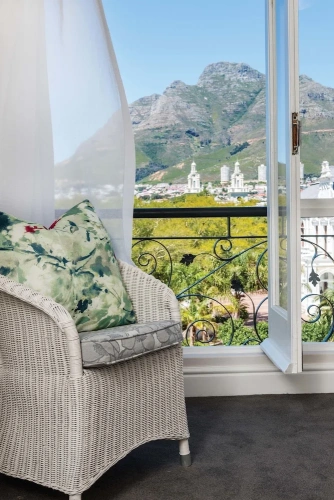 Deluxe Single room with mountain view