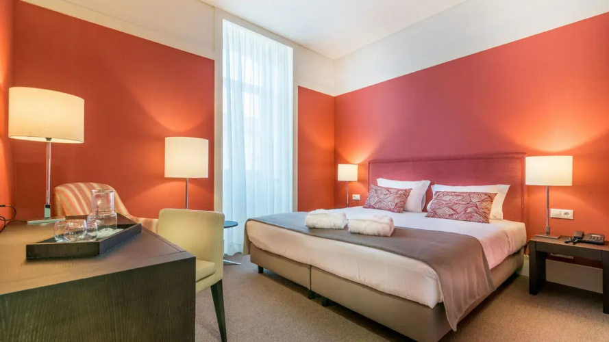 Universal Boutique Hotel