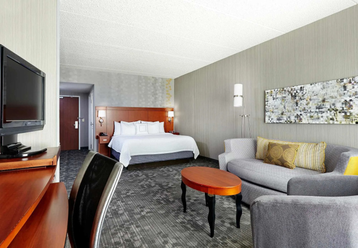 Courtyard by Marriott Phoenix North/Happy Valley