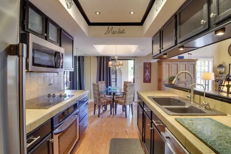 North Phoenix Gem w/ Courtyard & Pool Access