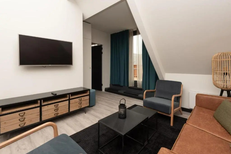 Luxe Appartement 4p - Jan van Renesseweg