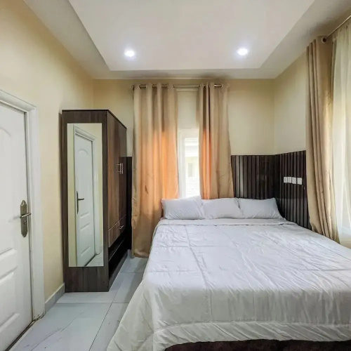 Kpees Apartment