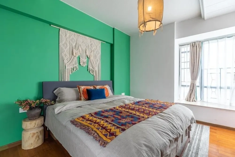 3 Bedrooms Apartment